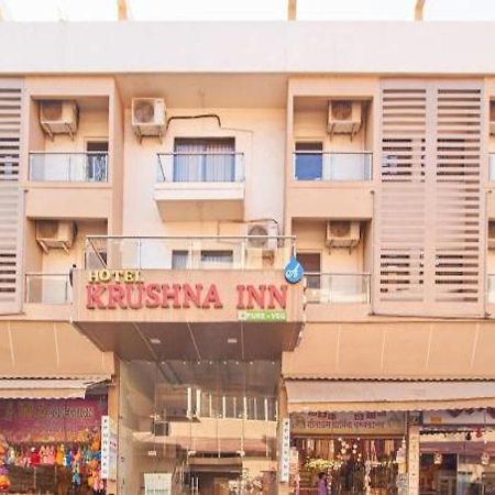 טרימבאק Hotel Krushna Inn מראה חיצוני תמונה